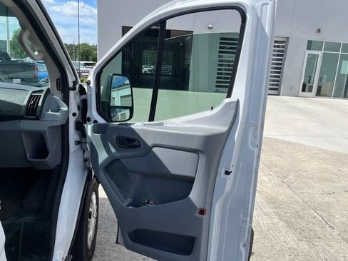 Used 2015 Ford Transit 150 XLT RWD image 13