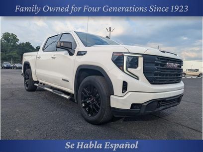 Used 2023 GMC Sierra 1500 Elevation