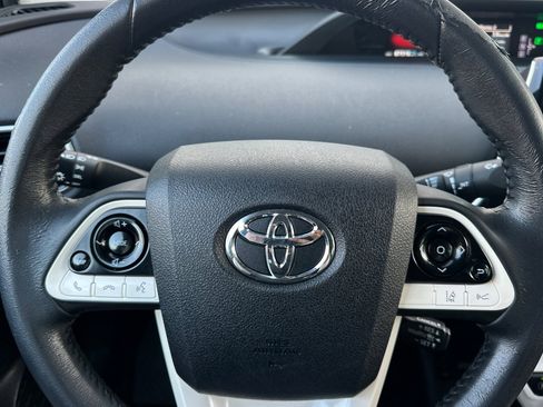 Used 2017 Toyota Prius Prime Plus image 24