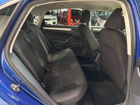 Used 2017 Volkswagen Passat 1.8T S FWD image 33