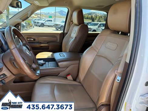 Used 2022 RAM 3500 Limited AWD/4WD image 16