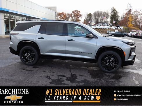 New 2026 Chevrolet Traverse RS image 1