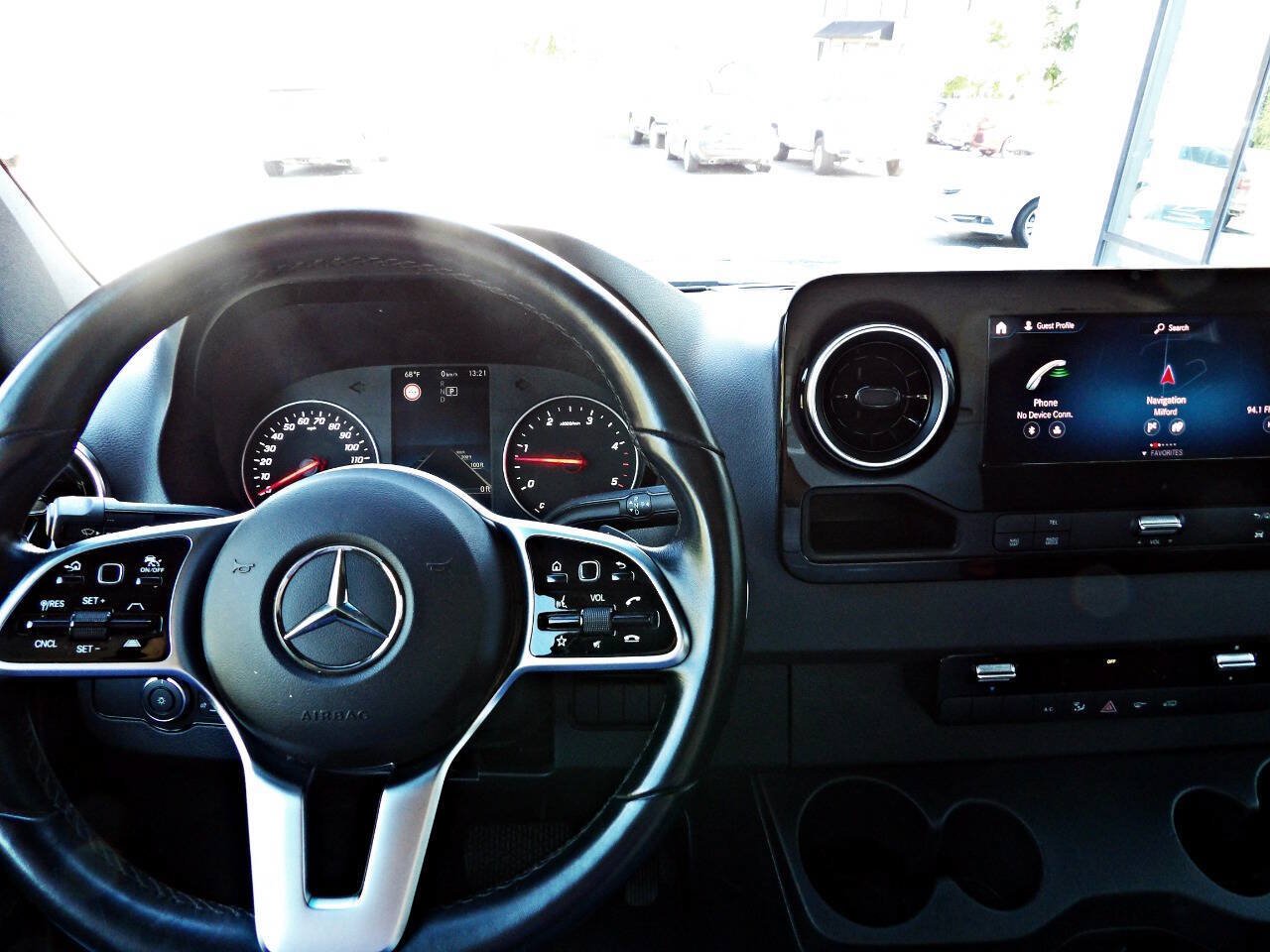 Used 2019 Mercedes-Benz Sprinter 170 image 12