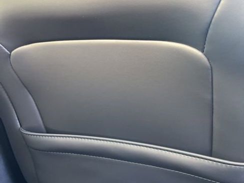 New 2025 Ford F150 Platinum w/ FX4 Off-Road Package image 39