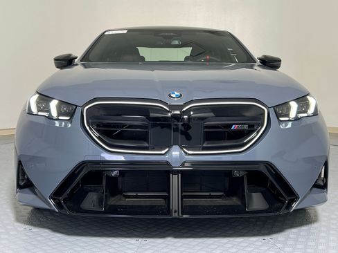 New 2026 BMW M5 w/ Executive Package image 6