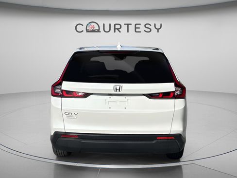 Used 2024 Honda CR-V EX image 6