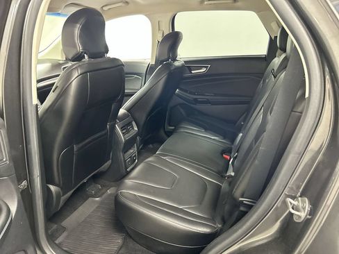Used 2019 Ford Edge Titanium w/ Cold Weather Package AWD/4WD image 19
