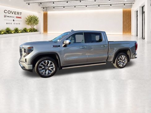Used 2024 GMC Sierra 1500 Denali AWD/4WD image 5
