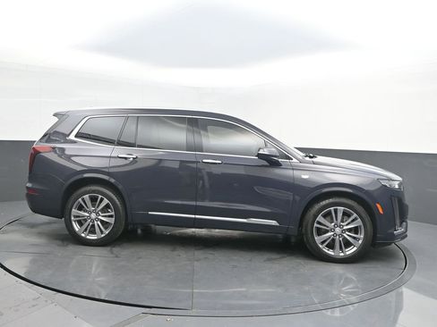 Used 2024 Cadillac XT6 Premium Luxury w/ Technology Package image 8