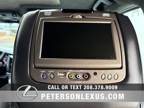 Used 2018 Cadillac Escalade Platinum image 21