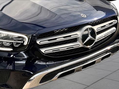 Certified 2022 Mercedes-Benz GLC 300 image 30