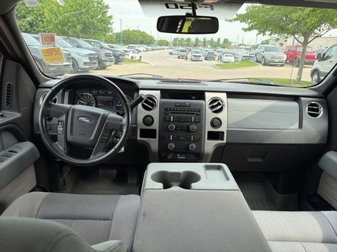 Used 2011 Ford F150 XLT w/ XLT Chrome Pkg AWD/4WD image 16