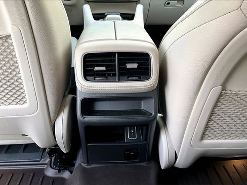 Used 2020 Mercedes-Benz GLE 350 4MATIC image 16