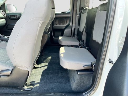 Used 2023 Toyota Tacoma SR image 21