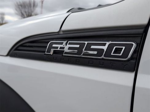 Used 2013 Ford F350 XL w/ PWR Equipment Group image 9