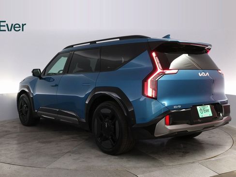 Used 2024 Kia EV9 GT-Line image 14