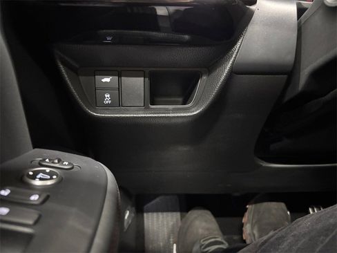 Certified 2025 Acura ADX A-Spec image 29