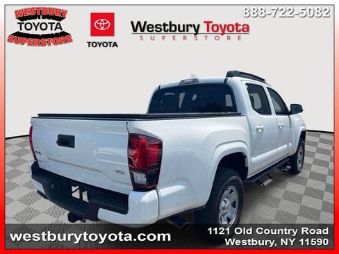 Certified 2023 Toyota Tacoma SR AWD/4WD image 5