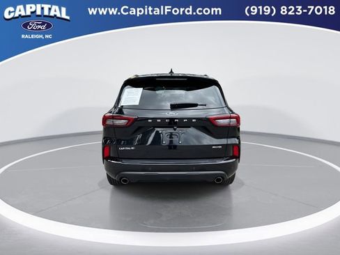 Certified 2024 Ford Escape ST-Line w/ Tech Pack #1 AWD/4WD image 7
