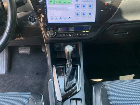 Used 2014 Toyota Corolla S w/ Driver Convenience Package FWD image 11