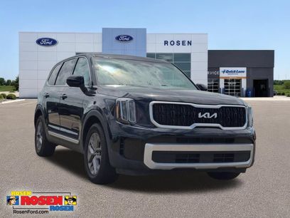 Used 2023 Kia Telluride LX