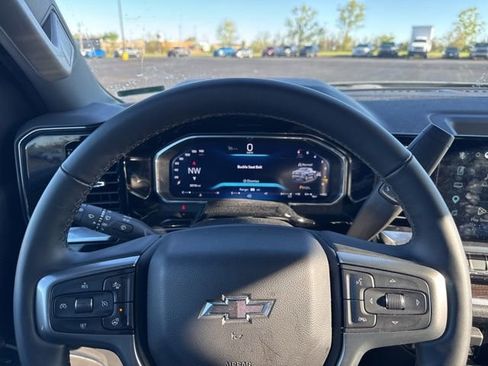Used 2026 Chevrolet Silverado 1500 RST w/ RST Select Package AWD/4WD image 9