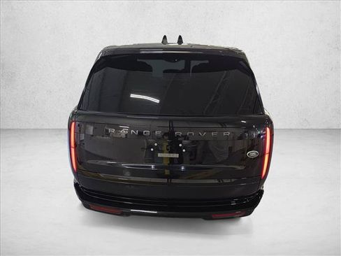 Used 2023 Land Rover Range Rover Long Wheelbase SE AWD/4WD image 6