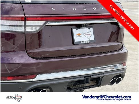 Used 2022 Lincoln Aviator Reserve w/ Equipment Group 201A AWD/4WD image 5