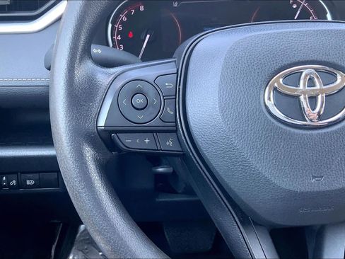 Used 2024 Toyota RAV4 LE image 23