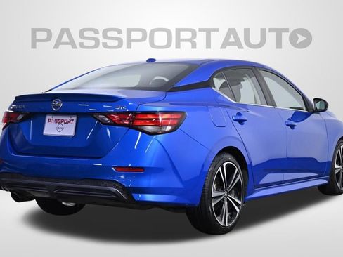 Certified 2022 Nissan Sentra SR FWD image 8