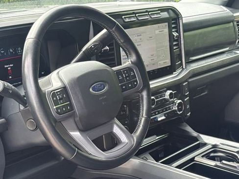 Used 2024 Ford F250 Lariat AWD/4WD image 17