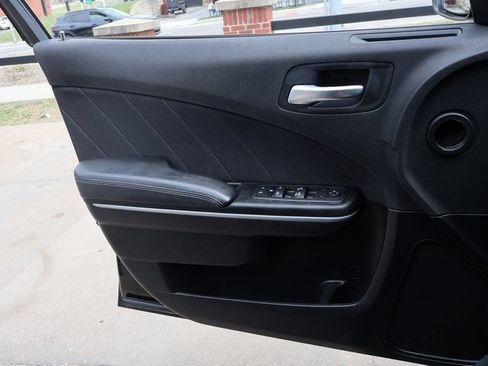 Used 2023 Dodge Charger SXT RWD image 33