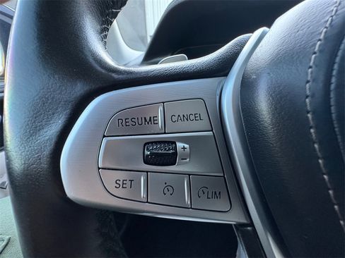 Used 2020 BMW X7 xDrive40i w/ Luxury Seating Package image 28