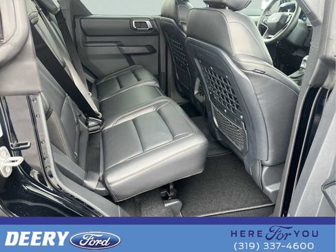 New 2025 Ford Bronco Badlands image 18