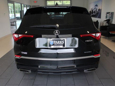 Used 2023 Acura MDX SH-AWD image 29