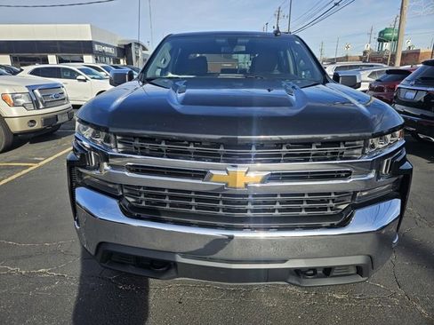 Used 2021 Chevrolet Silverado 1500 LT w/ Z71 Off-Road Package image 2