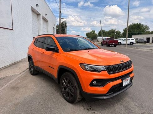 New 2026 Jeep Compass Latitude AWD/4WD image 3