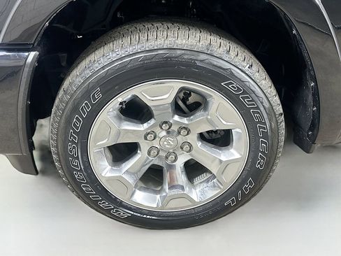 Used 2025 RAM 1500 Big Horn AWD/4WD image 8