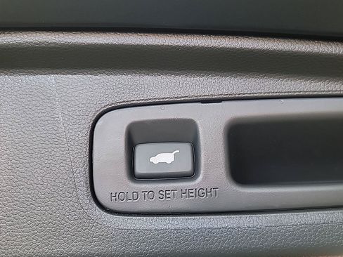 Used 2026 Honda CR-V Sport Touring image 8