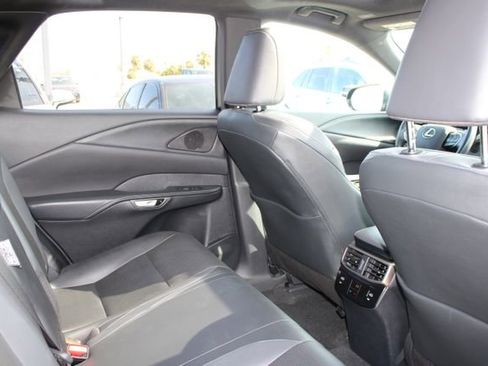 Used 2023 Lexus RX 350h w/ Cold Area Package image 7