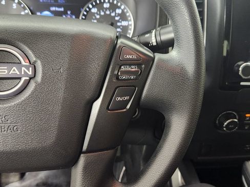 Used 2024 Nissan Frontier SV w/ Tow Package AWD/4WD image 25