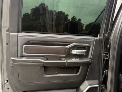 Used 2023 RAM 2500 Laramie w/ Night Edition AWD/4WD image 21