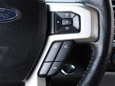 Used 2015 Ford F150 Lariat w/ Equipment Group 502A Luxury AWD/4WD image 26