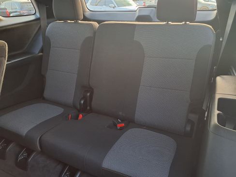 Used 2019 Chevrolet Traverse LS FWD image 26