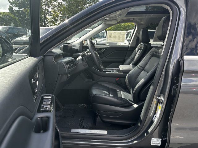 Certified 2025 Lincoln Aviator Reserve w/ Illumination Package AWD/4WD image 19