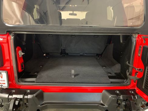 Used 2021 Jeep Wrangler Unlimited Sport AWD/4WD image 18