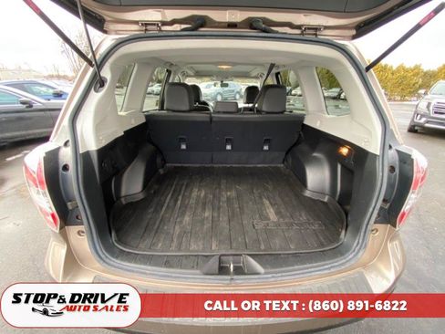 Used 2015 Subaru Forester 2.5i Limited image 20