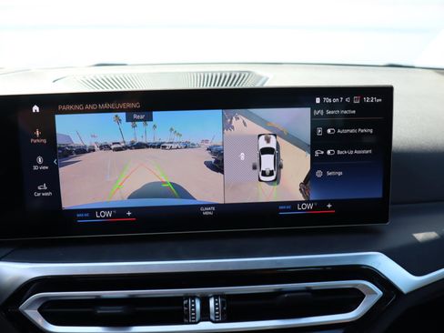 Used 2024 BMW 330i Sedan image 23