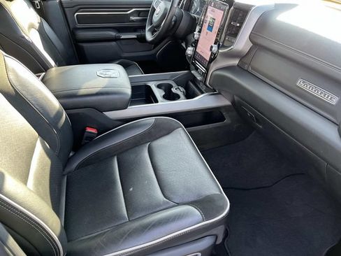 Used 2025 RAM 1500 Laramie AWD/4WD image 21