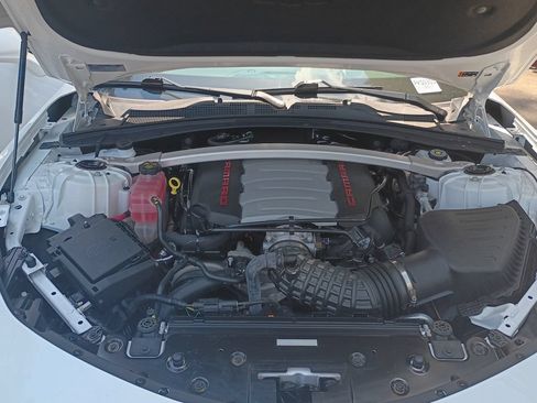 Used 2023 Chevrolet Camaro SS RWD image 27